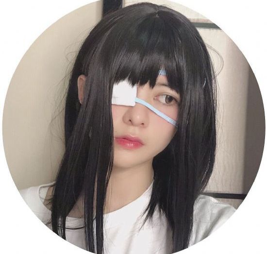 《年轻女教师》在线观看_BD国语超清在线观看